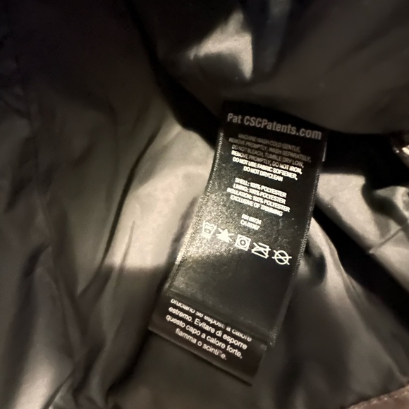 Women’s Columbia Puffer Jacket - Picture 4 of 6